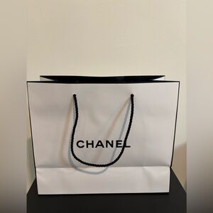 Chanel shopping bag